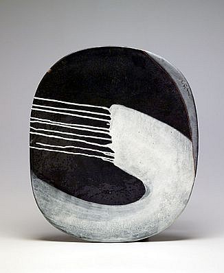 Jun Kaneko, Platter04-06-10, 2004
Glazed Ceramic, 25 x 23 x 3 inches
KANE0031