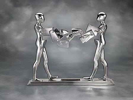 Ernest Trova, Double Walking Figure, 1986
stainless steel, 13 x 15 1/2 x 3 in. Ed. 6/8
TROV0132