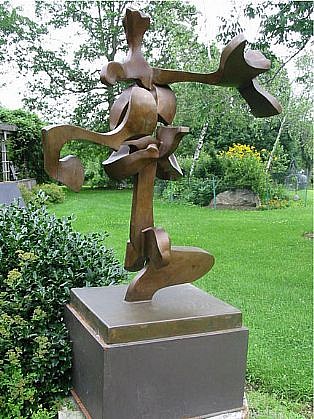 Bill Barrett, New York State of Mind, 2002
Fabricated Bronze, 60 x 48 x 30 inches
BARR0010