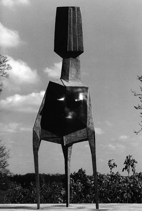 Lynn Chadwick, High Hat Woman (571)Edition 2/4, 1968
Bronze, 93 1/2 inches
CHAD0014
Sold