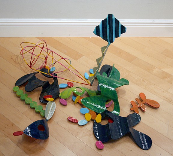 Peter Reginato, The Kiss, 2001
Painted Steel, 18 x 35 x 29 inches
REGI0048