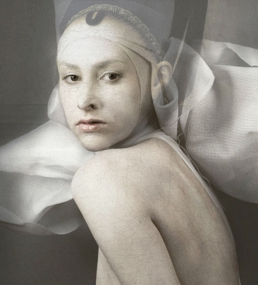 Isabelle van Zeijl, Z She, 2014
C-Print on Dibond, 44.50 x 40.5 in. Ed. of 7 + 3 AP
ZEIJ00014
$12,000