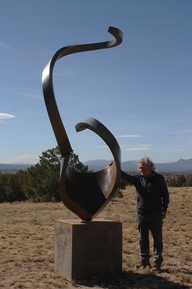 Gino Miles, Z High Desert Twist
Bronze, 138 x 53 x 53 including base
MILE00020