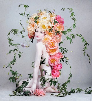 Work: Isabelle van Zeijl Z A New Dawn Total Body; edition of 4 + 2 AP