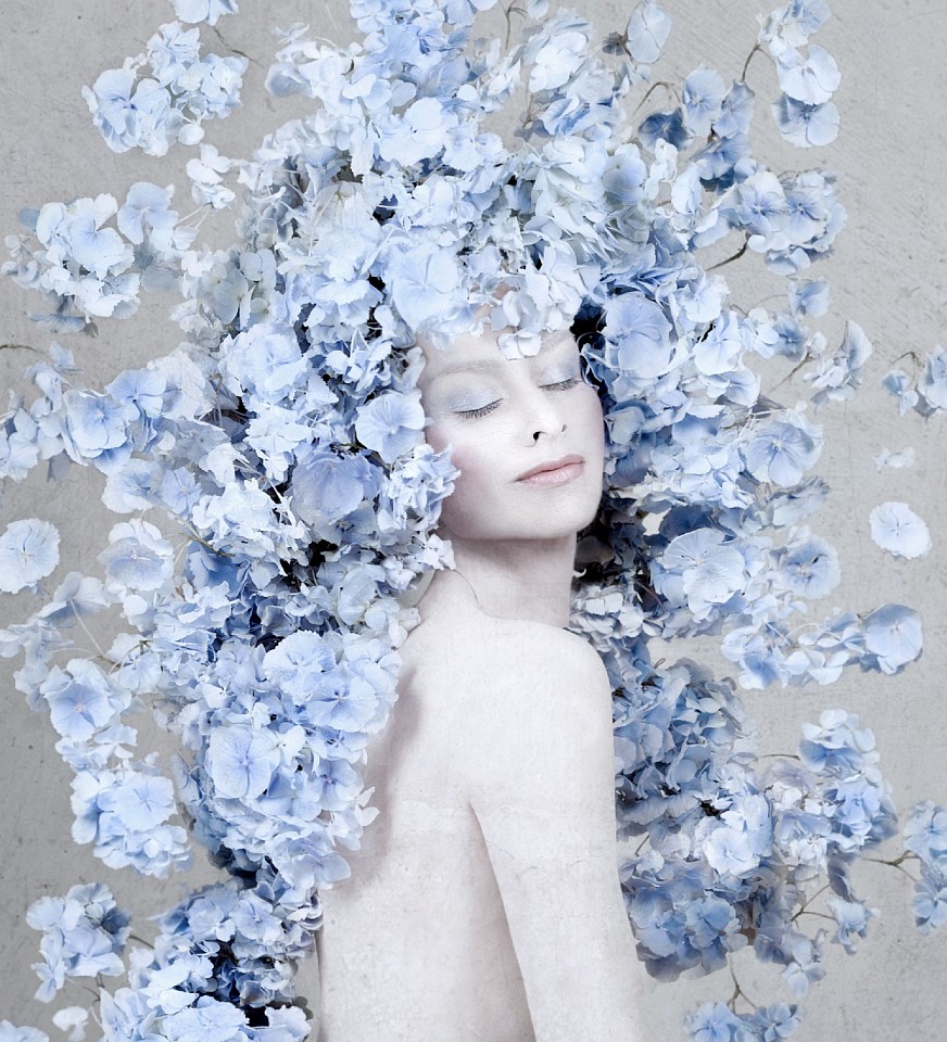 Isabelle van Zeijl, Z Serenity (portrait); edition of 6 + 2 AP, 2022
C-Print on Dibond, 44 1/2 x 40 1/2 in.
ZEIJ00058
$12,000