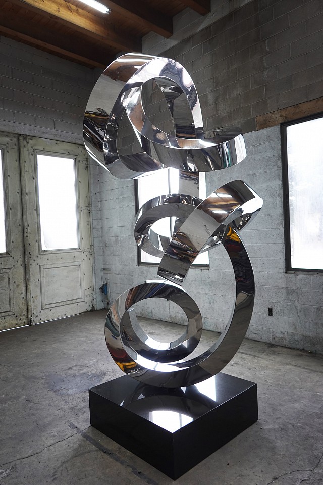 Gino Miles, ZZ Double Down - custom work, 2022
stainless steel, 115 x 57 x 57 in.
MILE00045