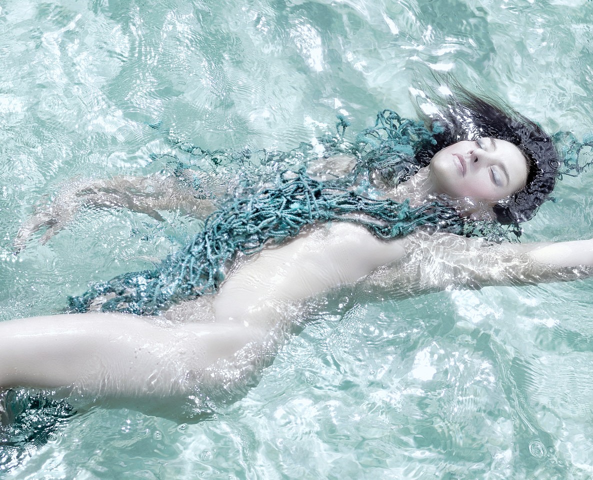 Isabelle van Zeijl, Z Make Me the Sea; edition of 6 + 2 AP, 2022
C-Print on Dibond, 40 x 62 in.
ZEIJ00080
$16,000