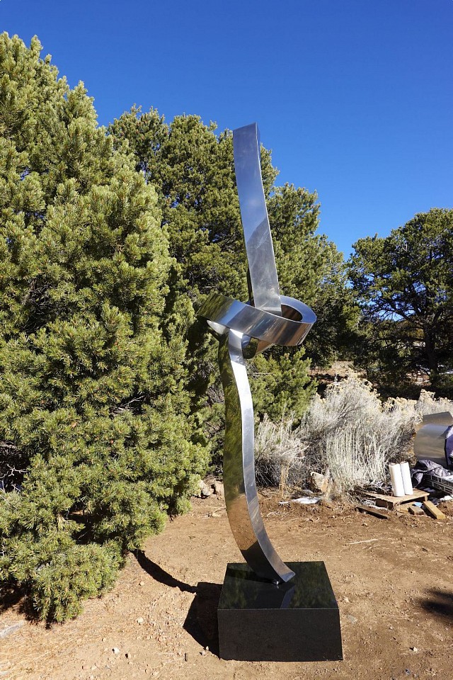 Gino Miles, Z Moondance, 2023
Stainless Steel on granite base, 138 x 36 x 36 inches on 12 x 30 x 30 inch base  
MILE00071
