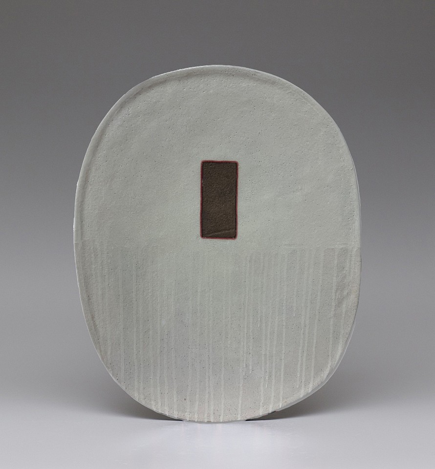 Jun Kaneko, Oval 3-11-31, 2003
Glazed Ceramic, 27 x 22 x 2 in.
KANE00158
$9,500