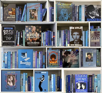 Max-Steven Grossman -&nbsp;Z Monochromatic Blue SQ